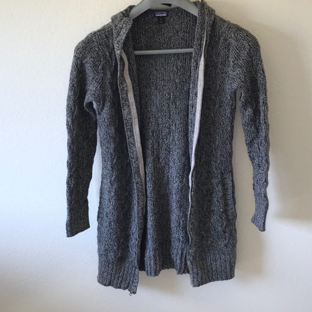 Patagonia Women’s Merino Cable ZIP Hooded Sweater